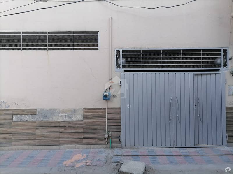 کینٹ ویو سوسائٹی لاہور میں 4 کمروں کا 5 مرلہ مکان 1.15 کروڑ میں برائے فروخت۔