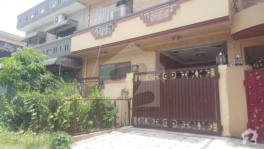 House Available For Rent In G13/1 House Available For Rent In G13/1