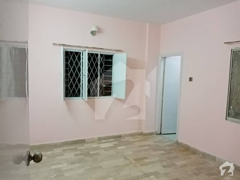 Flat For Sale In Latifabad