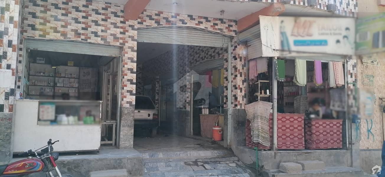 ڈلا زیک روڈ پشاور میں 3 مرلہ عمارت 1.6 کروڑ میں برائے فروخت۔