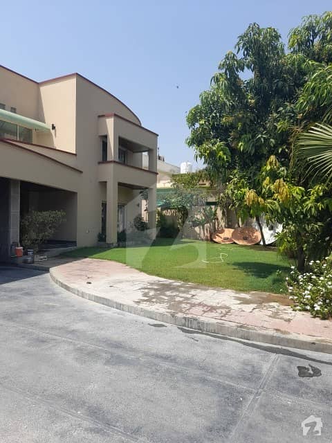 Beautiful House For Sale Available In F11 Islamabad