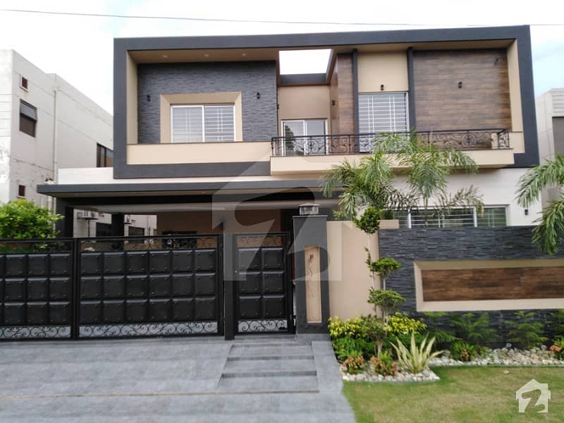 1 Kanal Brand New  Owner Built House For Sale Sui Society Phase 1