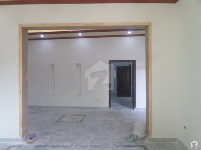 Get A 7 Marla House For Rent In Aslam Shaheed Road