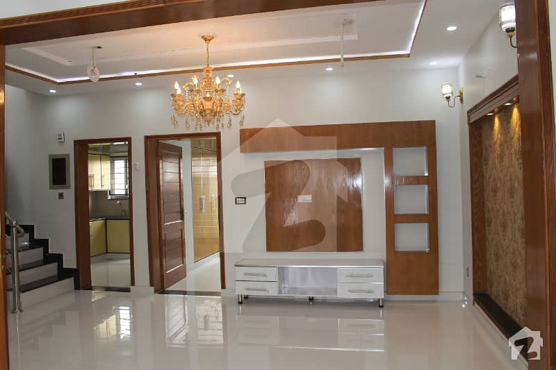5 Marla House Available For Rent In Umar Block