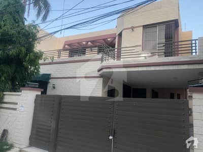 10 Marla House For Sale In New Iqbal Park, Its 4 Bedroom, 5 Bathroom