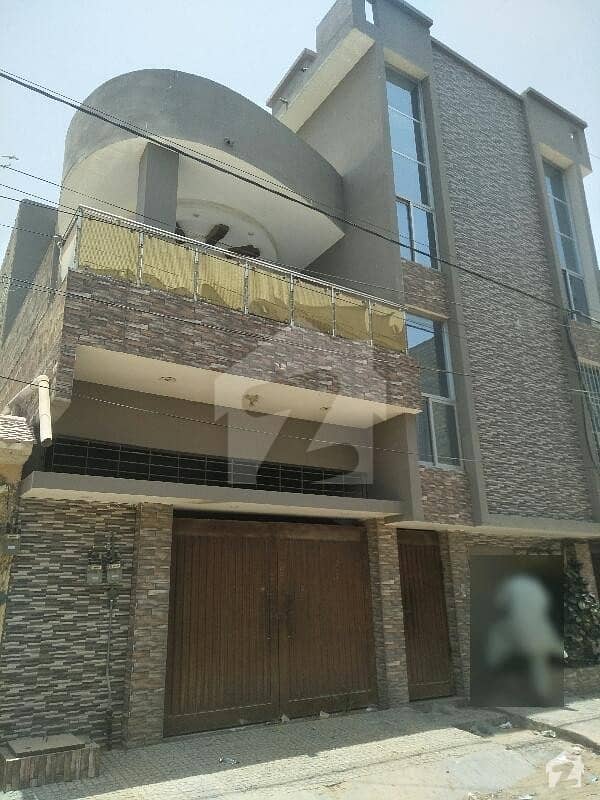 زمان ٹاؤن کورنگی کراچی میں 8 کمروں کا 8 مرلہ مکان 2.15 کروڑ میں برائے فروخت۔