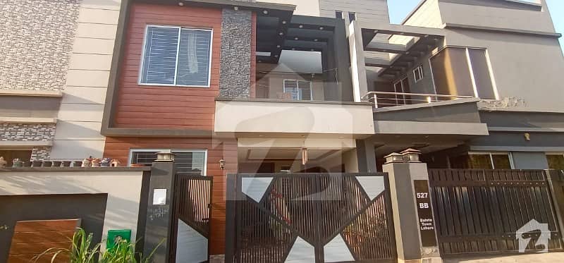 5 Marla House Available For Rent In Block BB Sector D Bahria Town