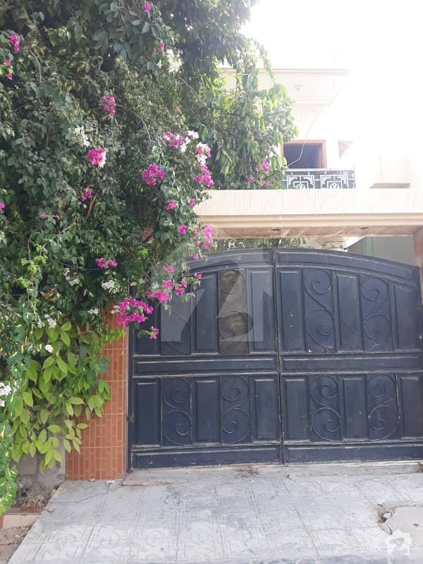 500 Square Yards Well Maintained 5 Bed Rooms Park Facing Bungalow Available For Rent In Dha Phase 7 Karachi