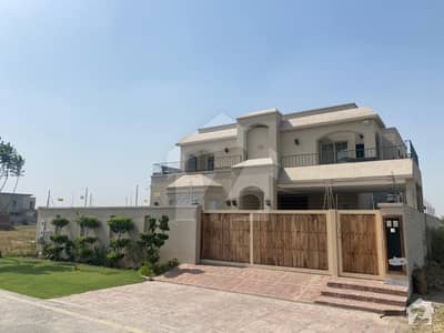 2 Beds Upper Portion Of 10 Marla House In Dha Phase 7 For Rent