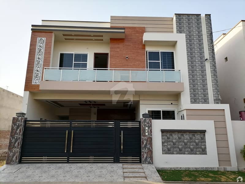 7 Marla Spacious House Available In Jeewan City Housing Scheme For Sale