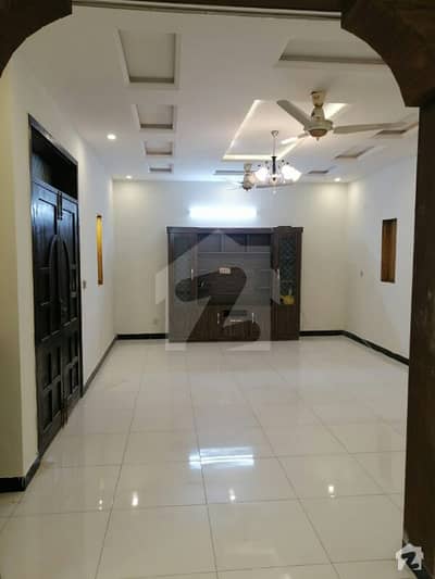 30*60 ground portion for rent in G-13 islamabad