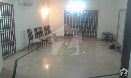 Defence Phase 7 500 Yards 5 Bedrooms Bungalow Well Maintained West Open Near Masiid  For Rent