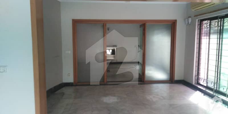 1 Kanal Separate Gate Lower Portion Is Available For Rent In DHA Phase 2