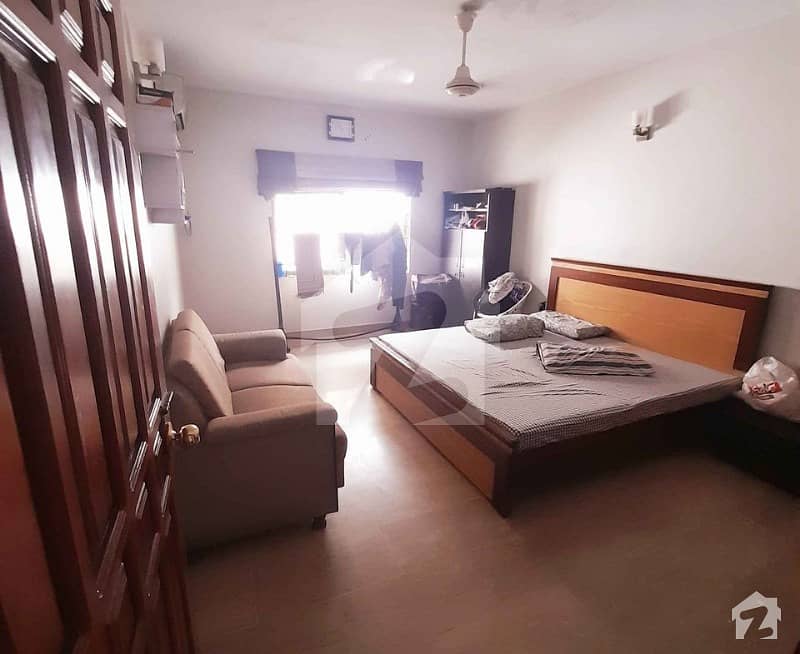 کلفٹن ۔ بلاک 2 کلفٹن کراچی میں 5 کمروں کا 12 مرلہ مکان 6.5 کروڑ میں برائے فروخت۔
