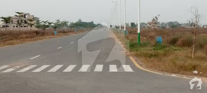 Dha Defence Lahore Phase 8 Air Avenue Plot For Sale - 10 Marla Plot At Prime Location - Direct Deal From Owner