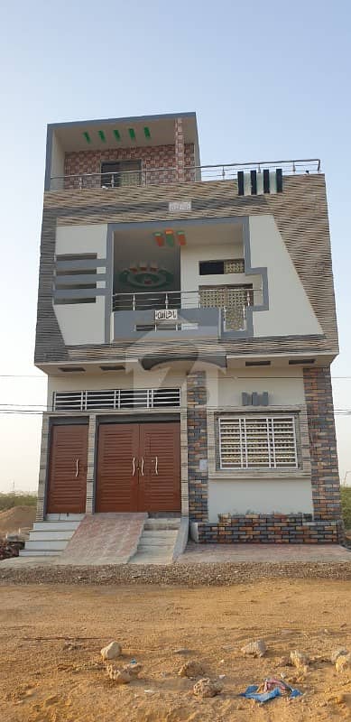 سعد آباد کوآپریٹو ہاؤسنگ سوسائٹی سکیم 33 کراچی میں 4 کمروں کا 5 مرلہ مکان 1.8 کروڑ میں برائے فروخت۔