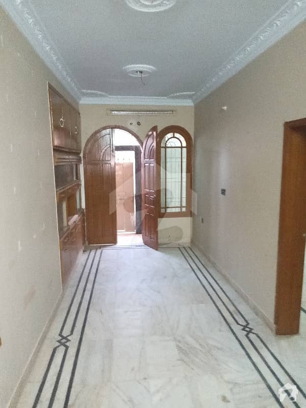 Ground Floor Corner 240 Sqyd House Available For Rent