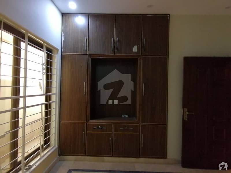 10 Marla Spacious House Available In Sukh Chayn Gardens For Sale