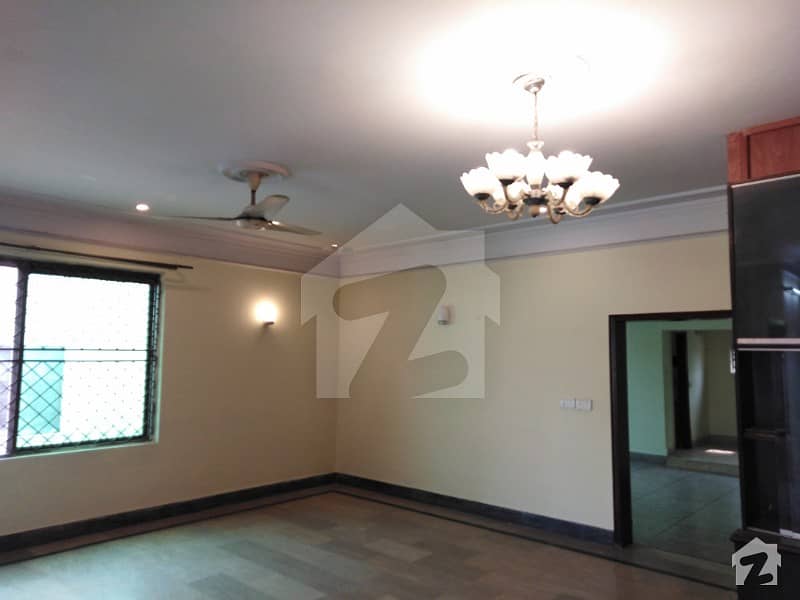 5 Kanal Commercial Building  Available For Sale In Gulberg 2 Situated At Zahoor Elahi Road Lahore