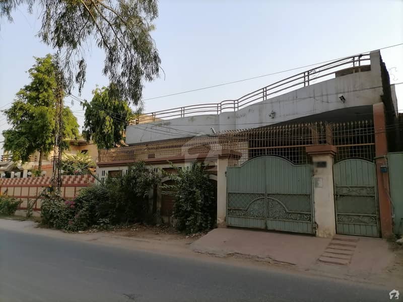 House For Sale Situated In Amin Town