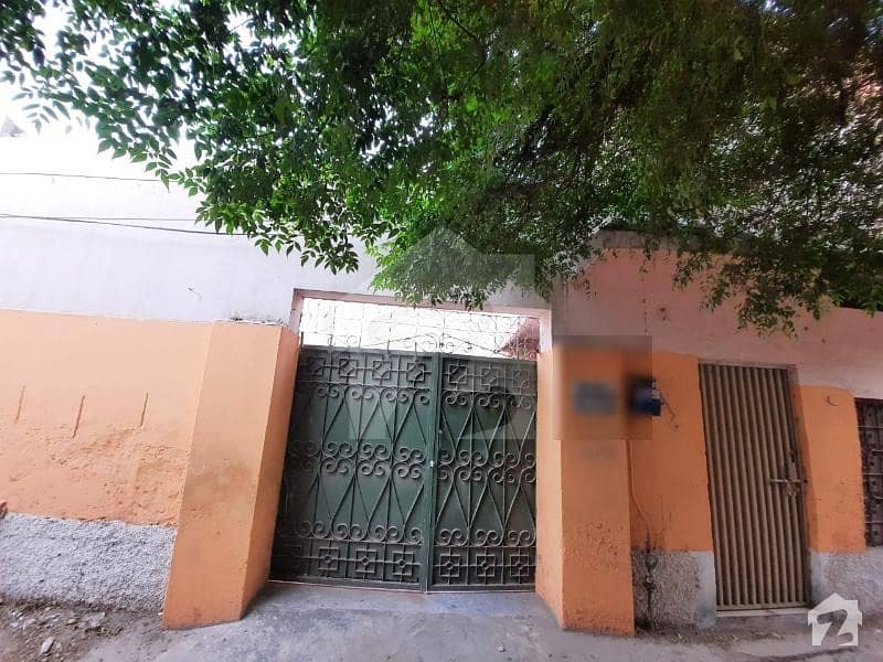 House In Tehsil Chowk For Sale