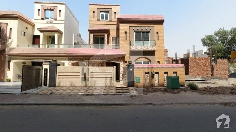 10 marla brand new house for rent in bahria town lahore