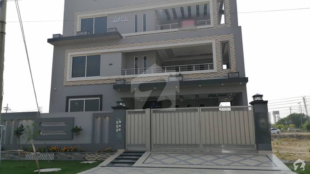 1 Kanal Double Storey With Basement House For Sale In LDA Avenue Block M