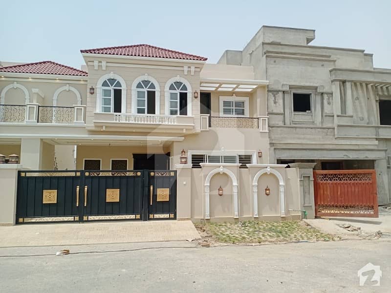 10 Marla  Brand New House For Sale Available