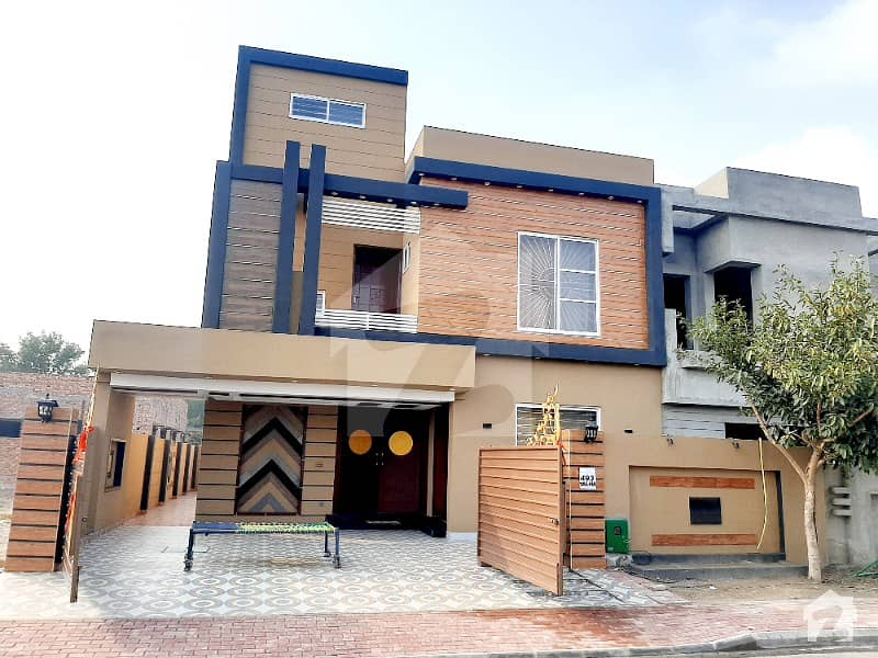 10 Marla Brand New luxury Solid Construction House For Sale In Sector E Bahria Town Lahore