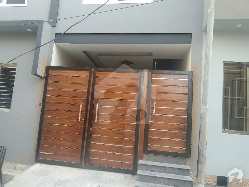 ارباب سبز علی خان ٹاؤن ایگزیکٹو لاجز ارباب سبز علی خان ٹاؤن ورسک روڈ پشاور میں 6 کمروں کا 4 مرلہ مکان 1.17 کروڑ میں برائے فروخت۔