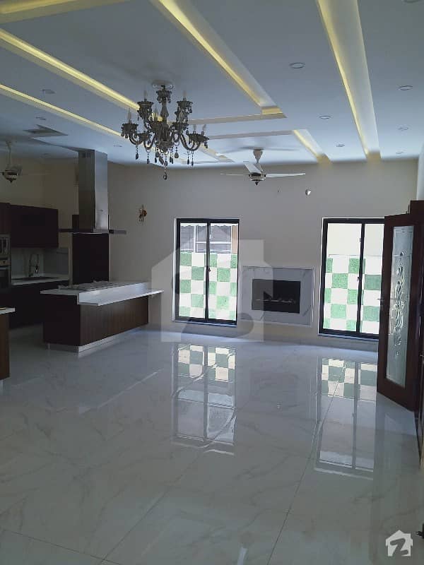 10 Marla House For Sale In Bahria Town Jasmine Block