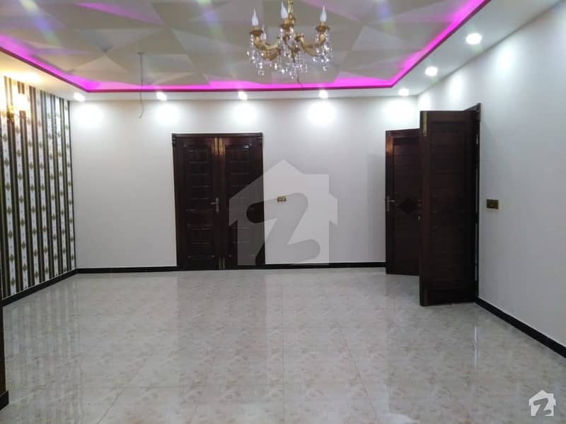 2700 Square Feet House For Sale In Shah Jamal