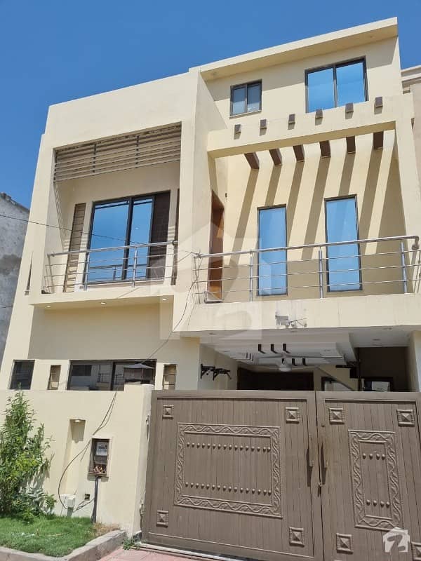 5 Marla House For Sale  - Bahria Town Phase 8