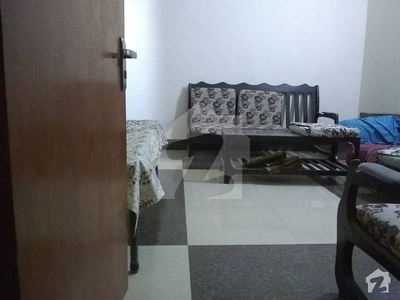 فیڈرل بی ایریا ۔ بلاک 14 فیڈرل بی ایریا کراچی میں 6 کمروں کا 5 مرلہ مکان 1.75 کروڑ میں برائے فروخت۔