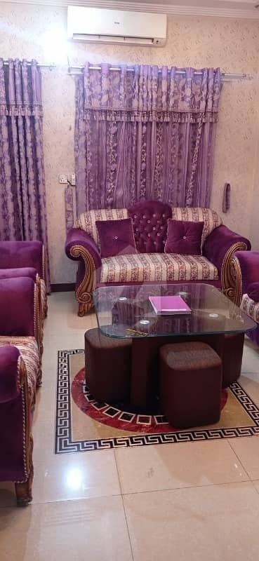 یاسین آباد گلبرگ ٹاؤن کراچی میں 2 کمروں کا 5 مرلہ مکان 35 ہزار میں کرایہ پر دستیاب ہے۔