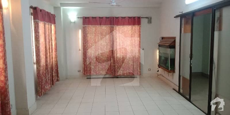 Main Double Road House For Rent