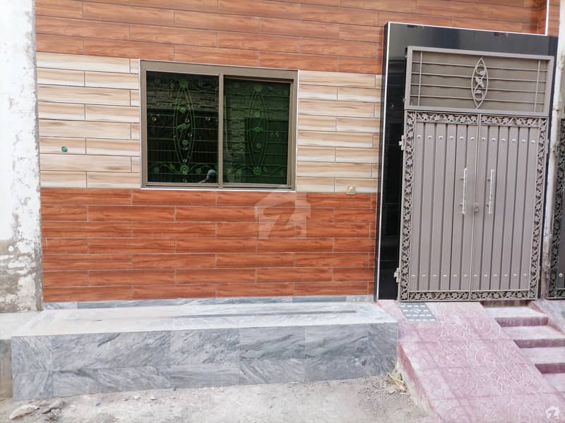 A House Of 698  Square Feet In Sahiwal