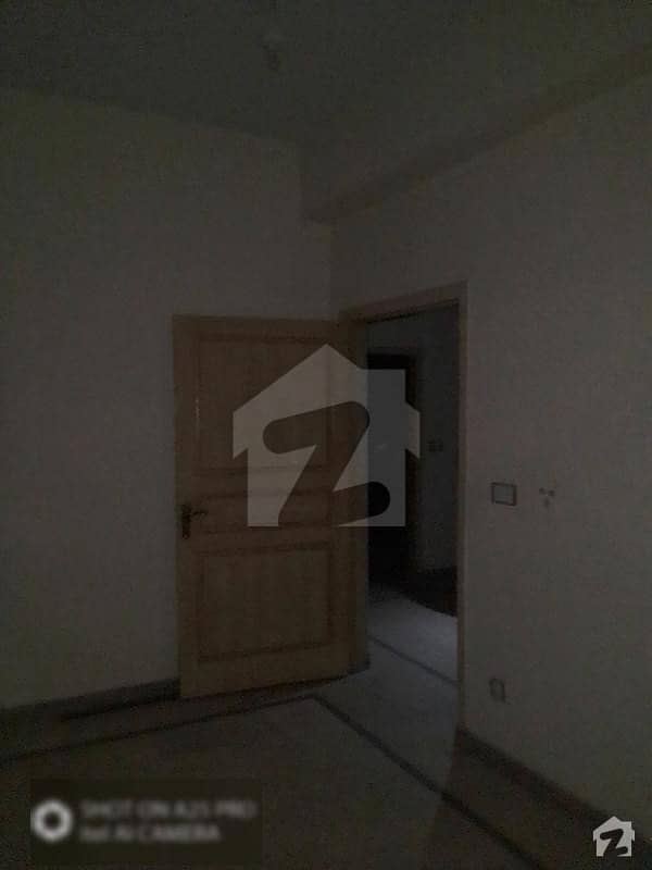 675  Square Feet Flat In Stunning Ghauri Town Is Available For Rent