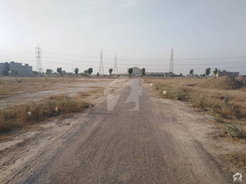 Residential Plot 120 Yds For Sale In Saadi Garder Blk-5 Final 65 Lakh W/out K. e -  Direct File
