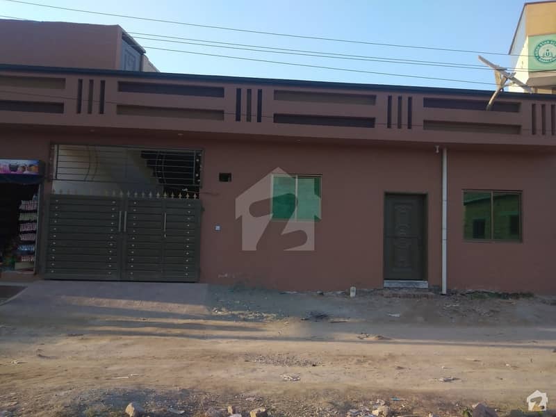 House For Grabs In 4.5 Marla Rawalpindi