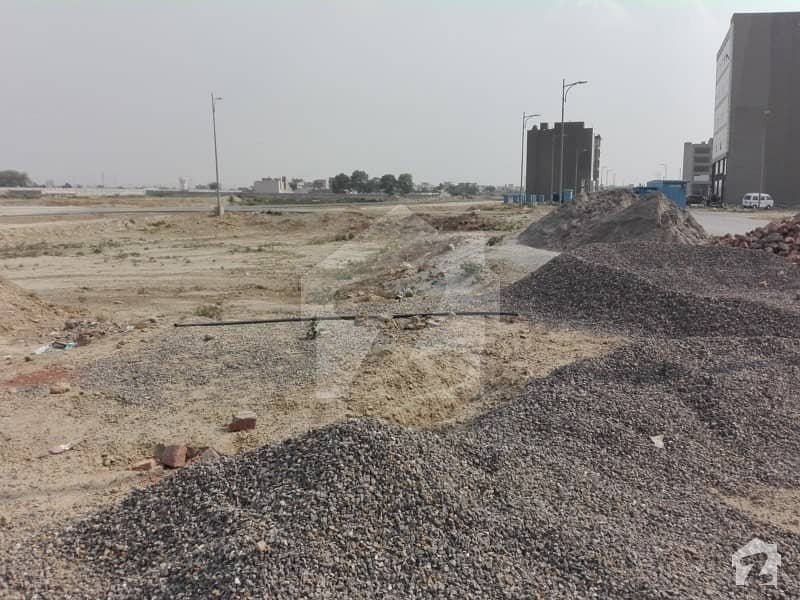 1 KANAL PLOT 18 ON 150 FEET ROAD FOR SALE IN DHA LAHORE PHASE 7
