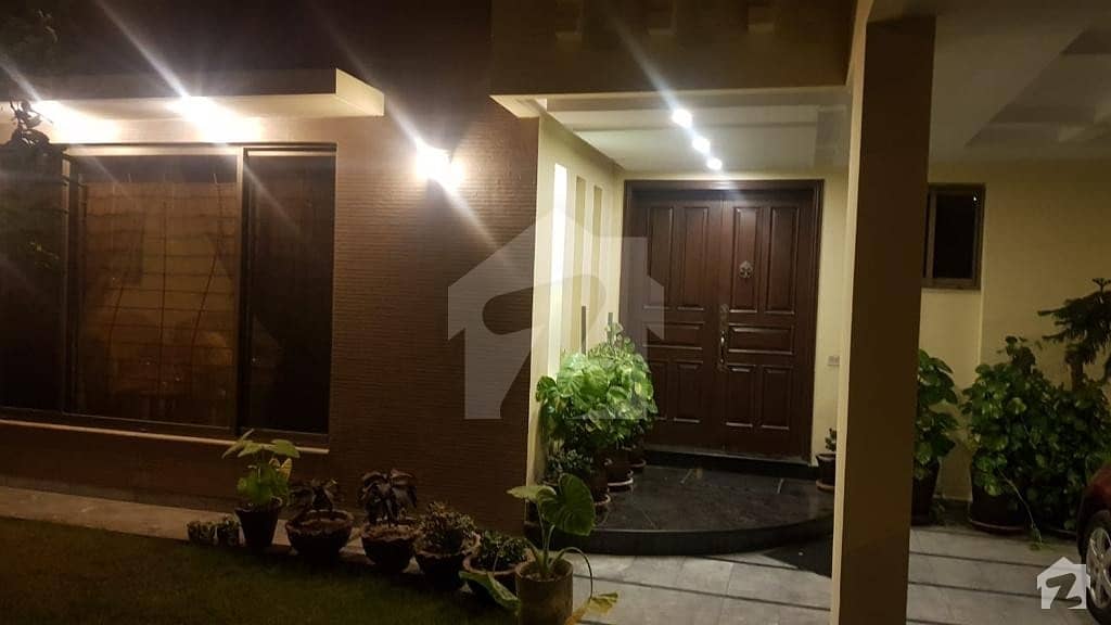 A Stunning House Is Up For Grabs In DHA Defence Lahore
