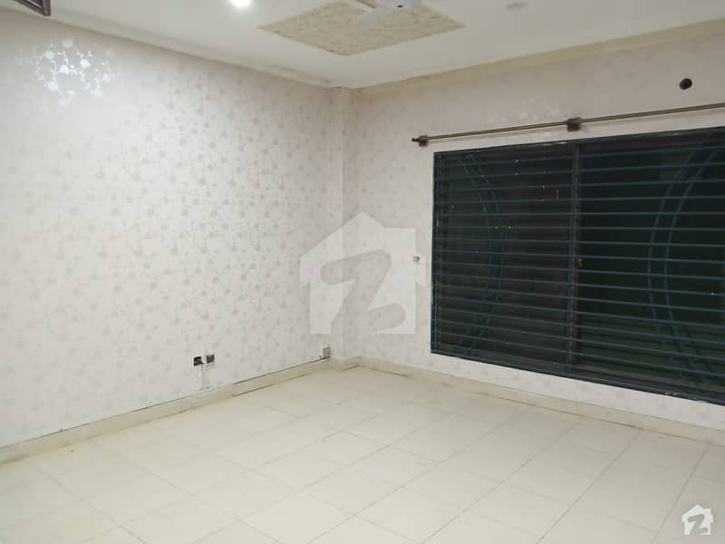 1575  Square Feet Flat Available For Sale In Warsak Road