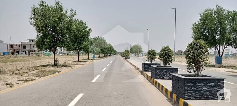 ڈی ایچ اے 11 رہبر لاہور میں 5 مرلہ رہائشی پلاٹ 50 لاکھ میں برائے فروخت۔
