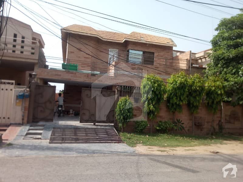 10 Marla House For Sale In Z Block Dha Phase 3 Lahore DHA Phase 3