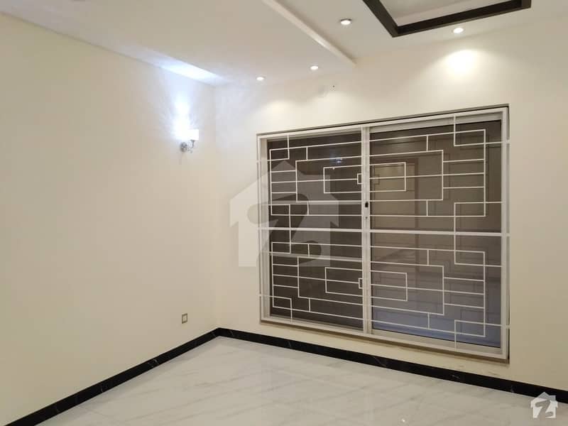 Reasonably-Priced 4500 Square Feet House In Gulberg, Lahore Is Available As Of Now