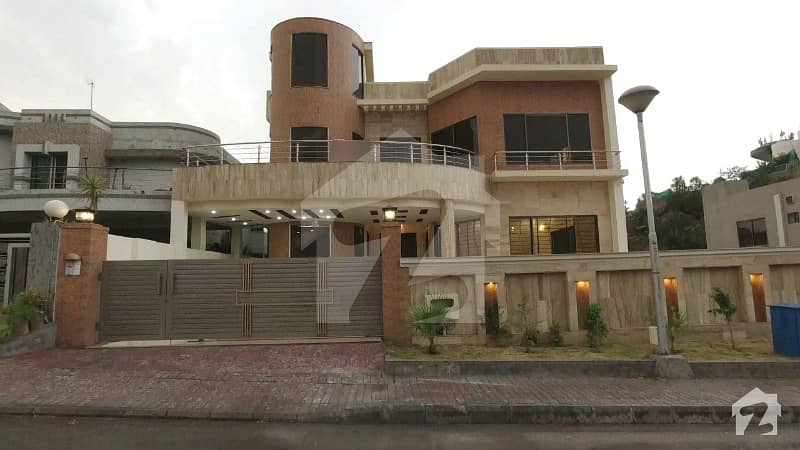 1 Kanal Luxury Triple Storey House In The Most Secure Locality In Bahria Town Phase 3 Rawalpindi