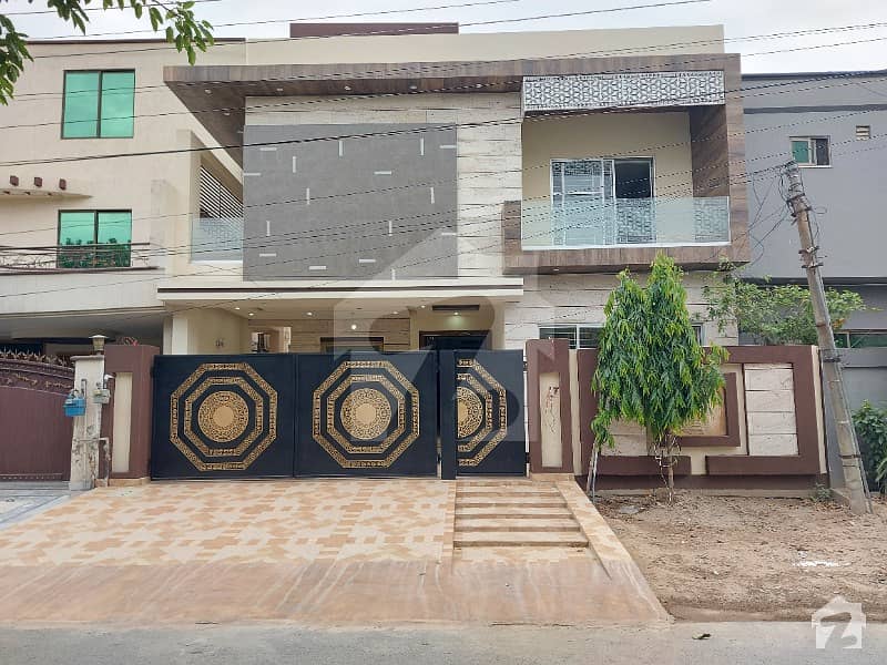 12 Marla 80 Feet Road Ultra Modern Double Height Luxury Brand New House For Sale Solid Construction Extra Hot Location