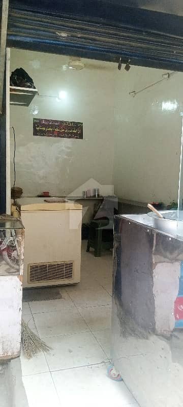360  Square Feet Shop Up For Rent In Gulberg Town