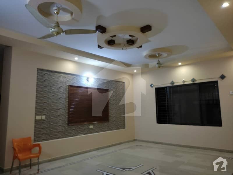 400 Square Yard First Floor For Rent In Gulistan E Johar Block 14